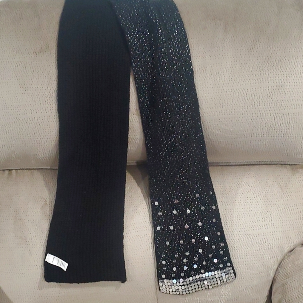 Joe Boxer Women's Black Dress Winter Scarf